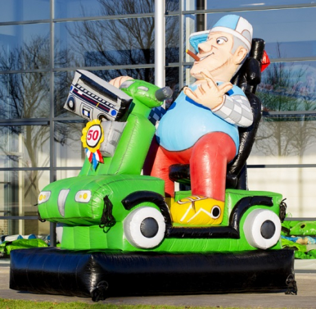 Abraham op Scootmobiel